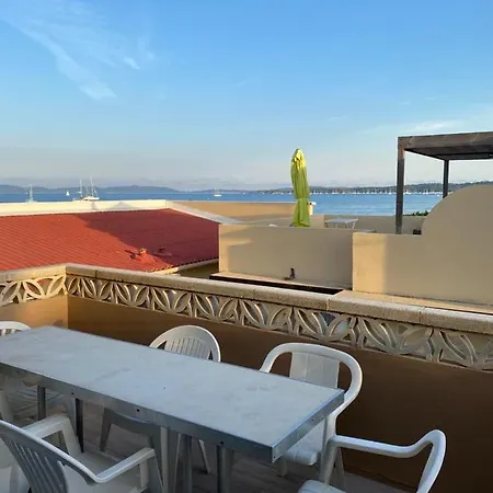 Vue Mer 4 Personnes * イエール